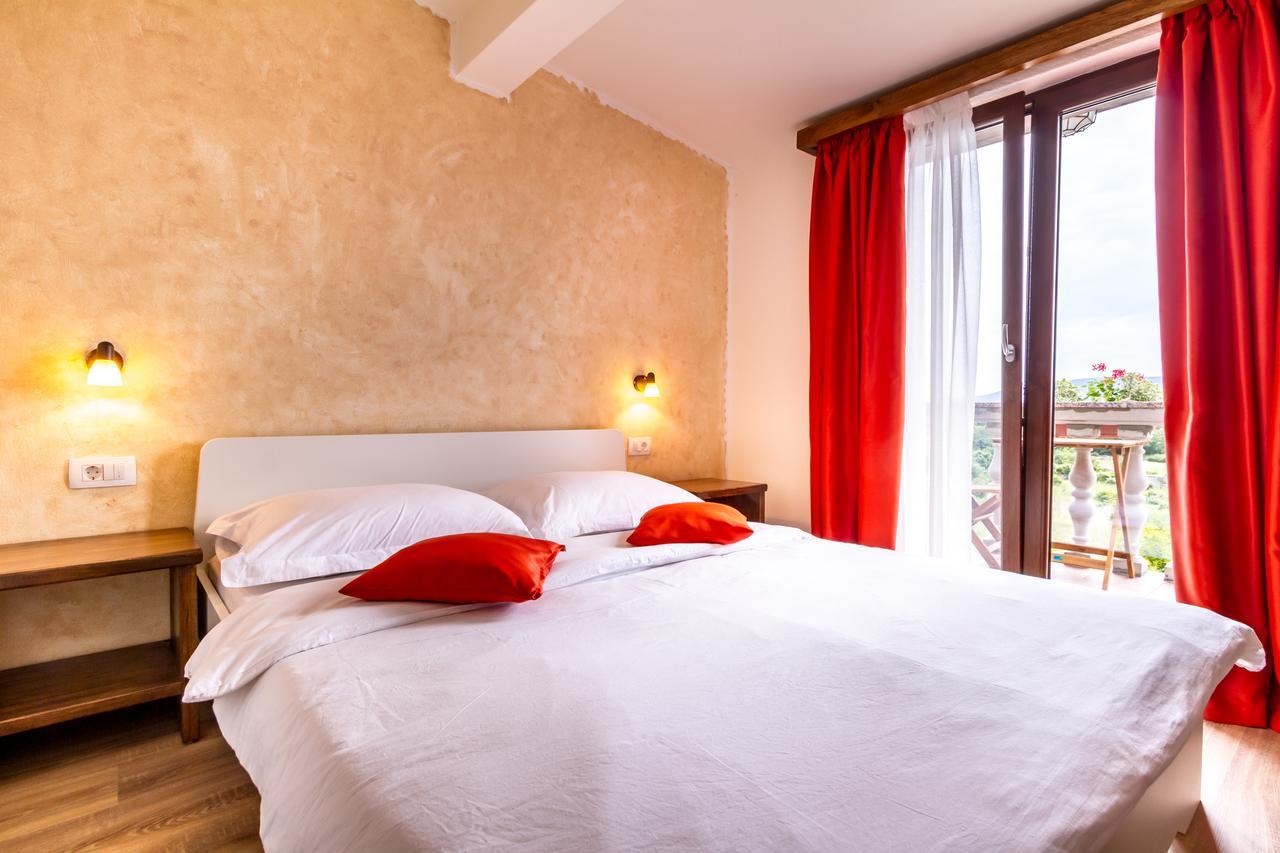 B&B Tonivale Skrbcici ภายนอก รูปภาพ