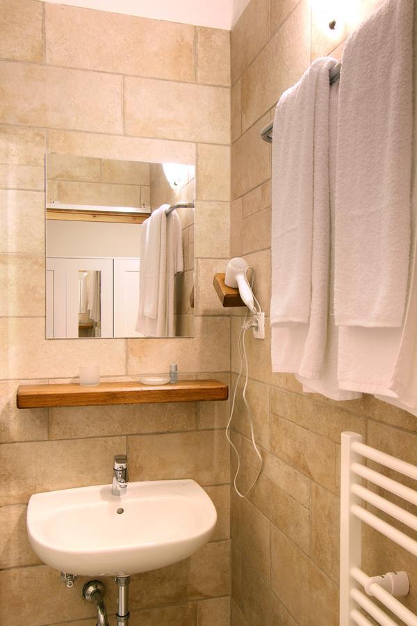 B&B Tonivale Skrbcici ภายนอก รูปภาพ